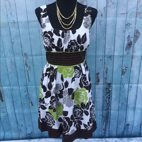 Taboo A-line Dress w/ cinched waist. - Picture 1 of 5